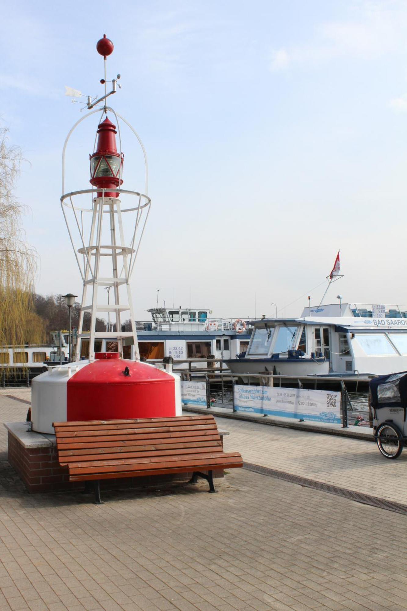 Wohlfuehlboot Hausboot - Festlieger Im Hafen Bad Saarow - Wc An Bord, Dusche An Land Exterior foto
