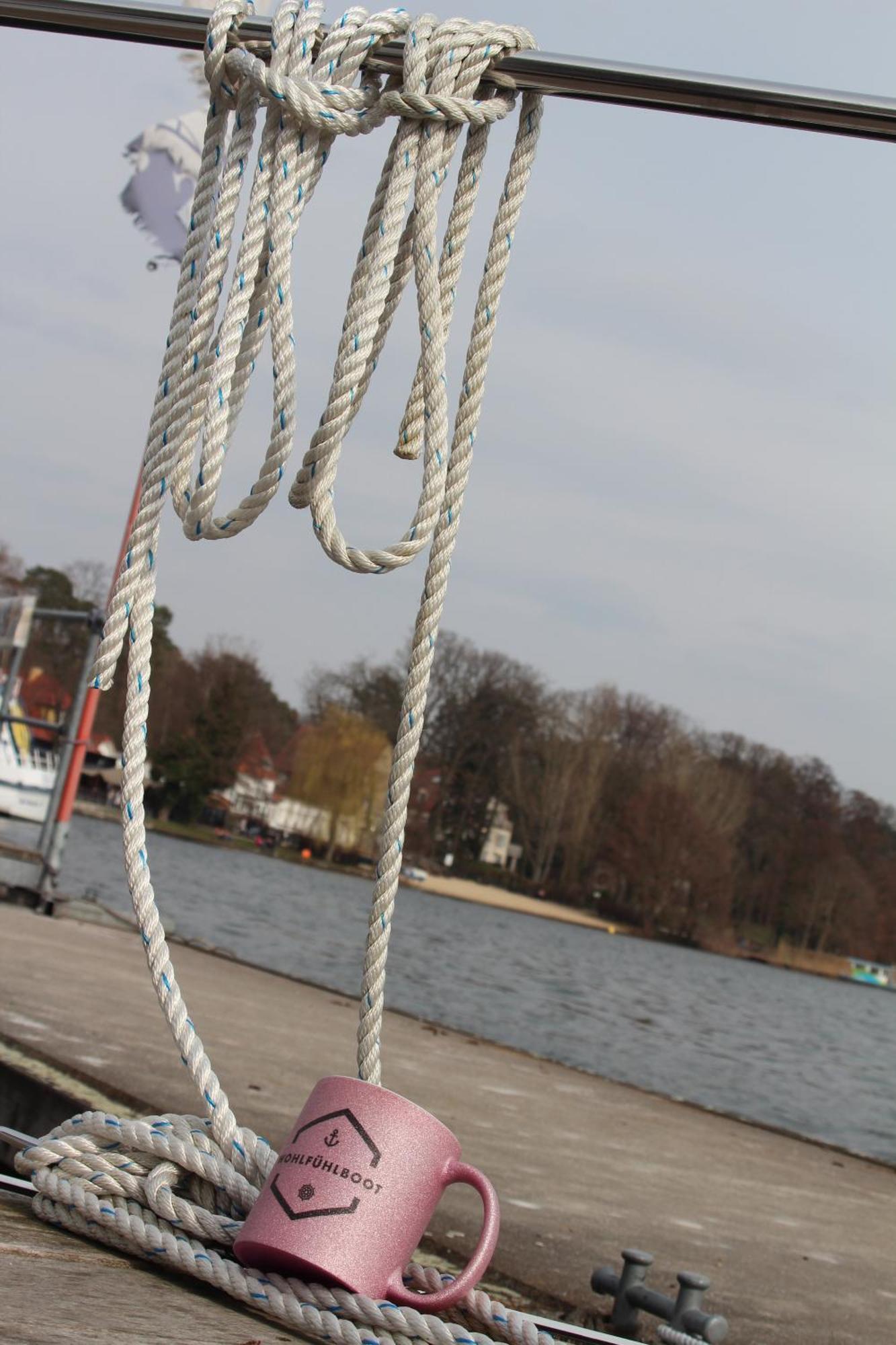 Wohlfuehlboot Hausboot - Festlieger Im Hafen Bad Saarow - Wc An Bord, Dusche An Land Exterior foto